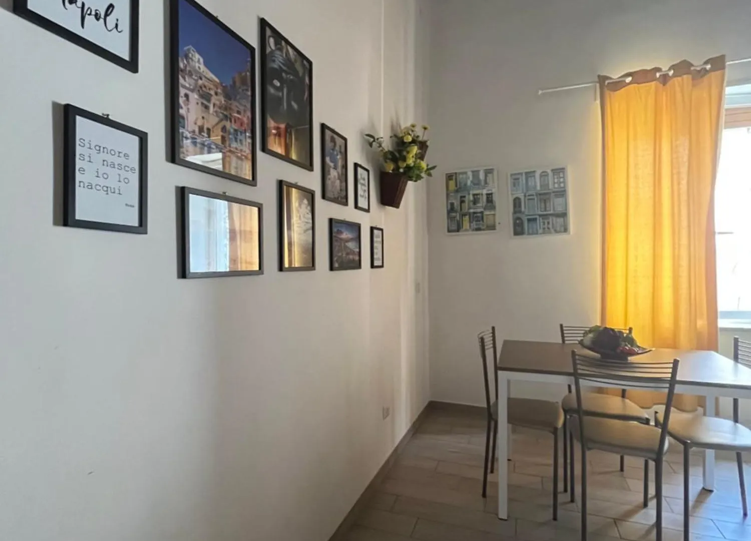 Borgo Orefici - Napoli Centro 0*, Naples